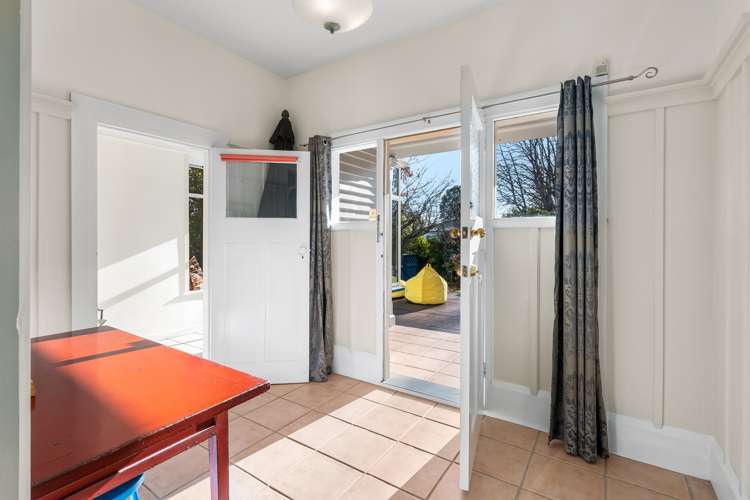 111 Garlands Road Hillsborough_14