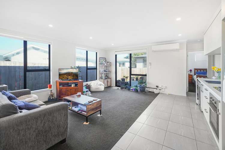 2/3 Helena Road Hillcrest_4