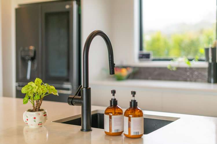 280B SH25 Kuaotunu-Wharekaho Road Kuaotunu_10