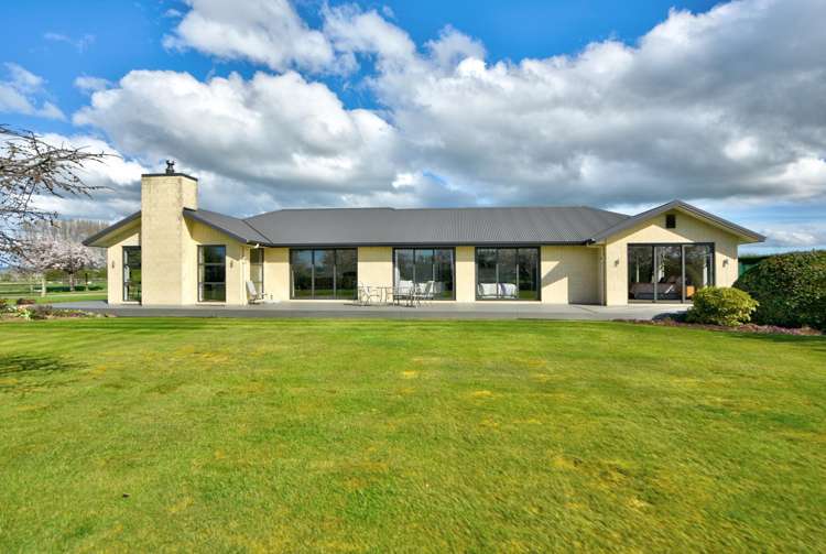 24 McKinnon Road Edendale_2