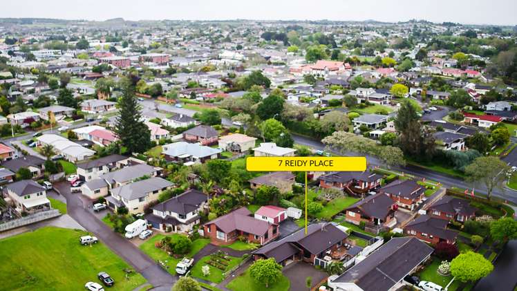 7 Reidy Place Pukekohe_15