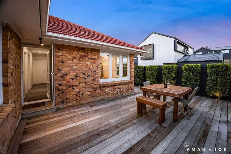 65 Neil Avenue Te Atatu Peninsula_10