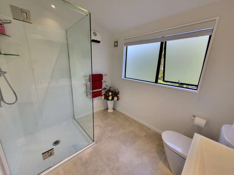 54 Power Road Karoro_16