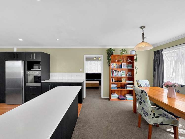 16 Muir Street 1208_11
