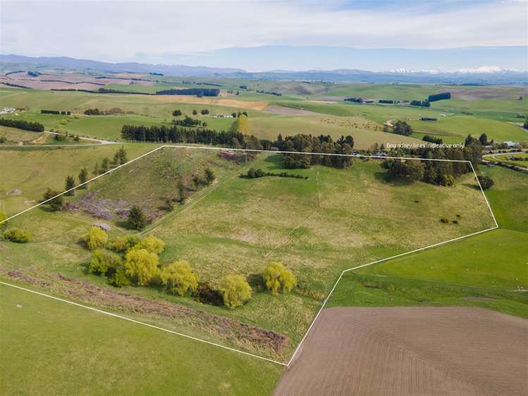 531 Doake Road Levels Valley_25