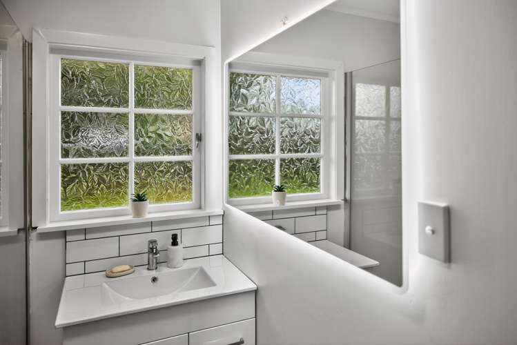 74 Snell Drive Chartwell_8