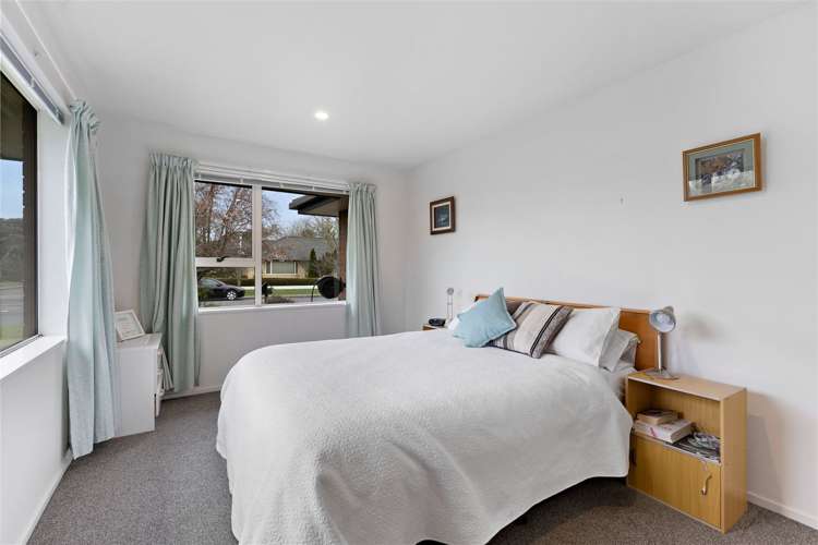 27 Woodglen Drive Woodend_5