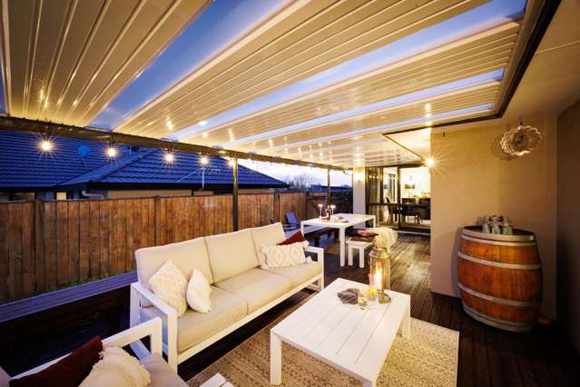 172 Pacific Drive Fitzherbert_1