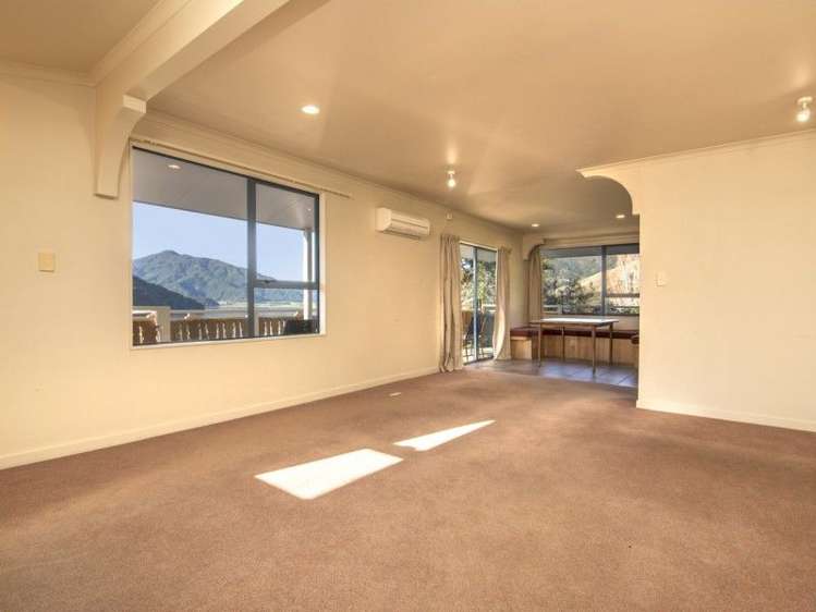 782 Queen Charlotte Drive Havelock_5