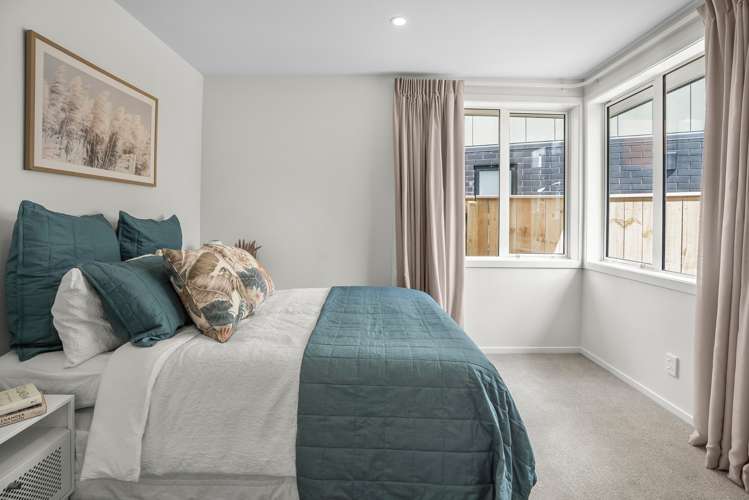 6 Johnston Grove Taita_5