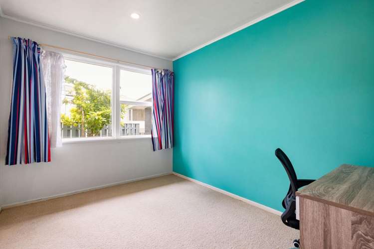 6 Parkdale Place Glenview_13