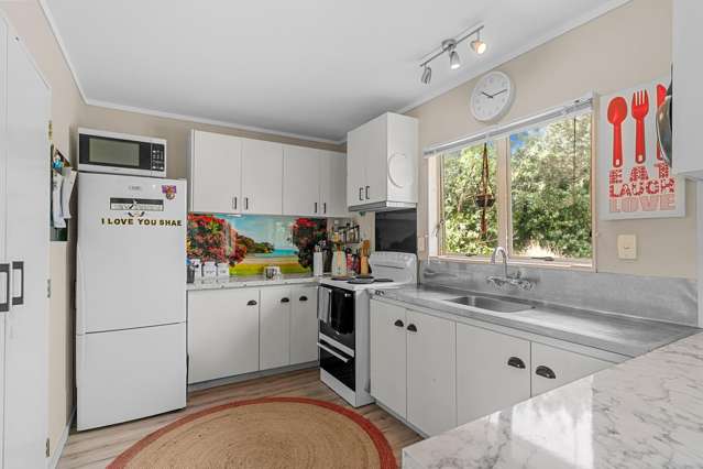 6 Sandy Beach Road Tinopai_4