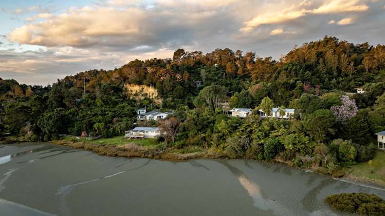 251 Ruatuna Road Ohiwa Harbour_22