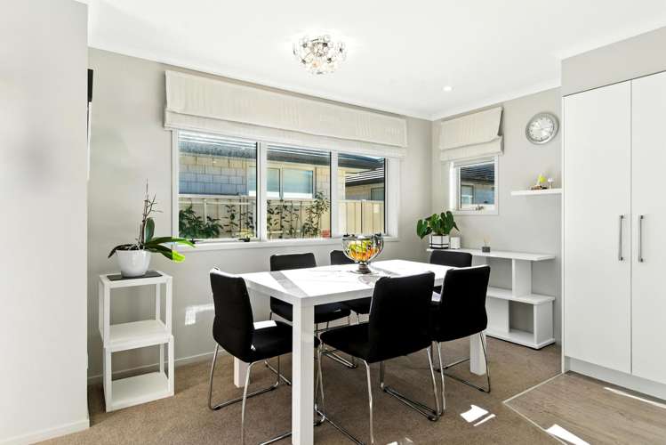 105 Santa Monica Drive_5