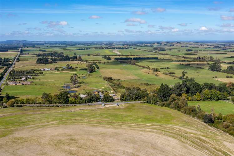 327 Ashley Gorge Road Oxford_15