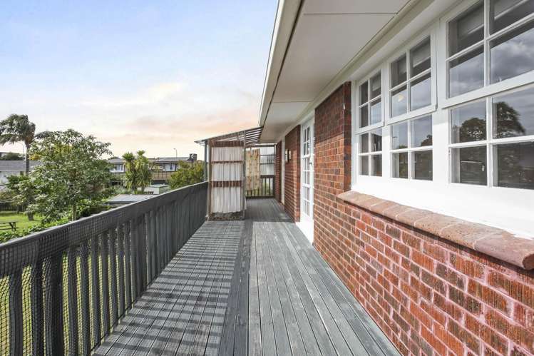 5 Imatra Place Sunnyhills_18