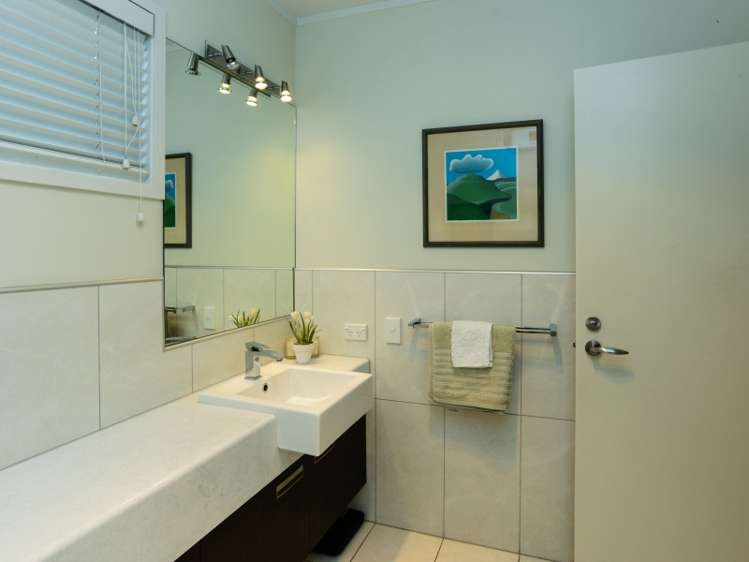 13 Te Puna Place Havelock North_13