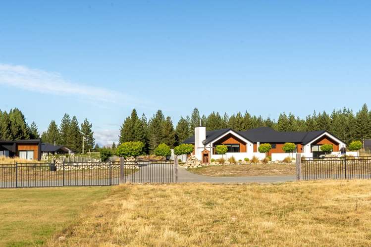 57 North West Arch Twizel_3