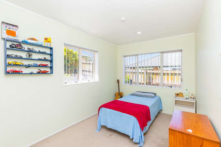 32 Glenveagh Park Drive Manurewa_13