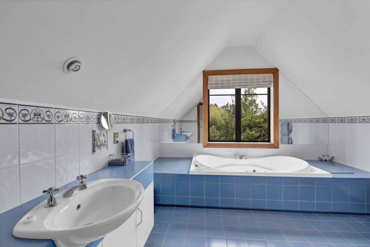 2 Conways Road Cust_19