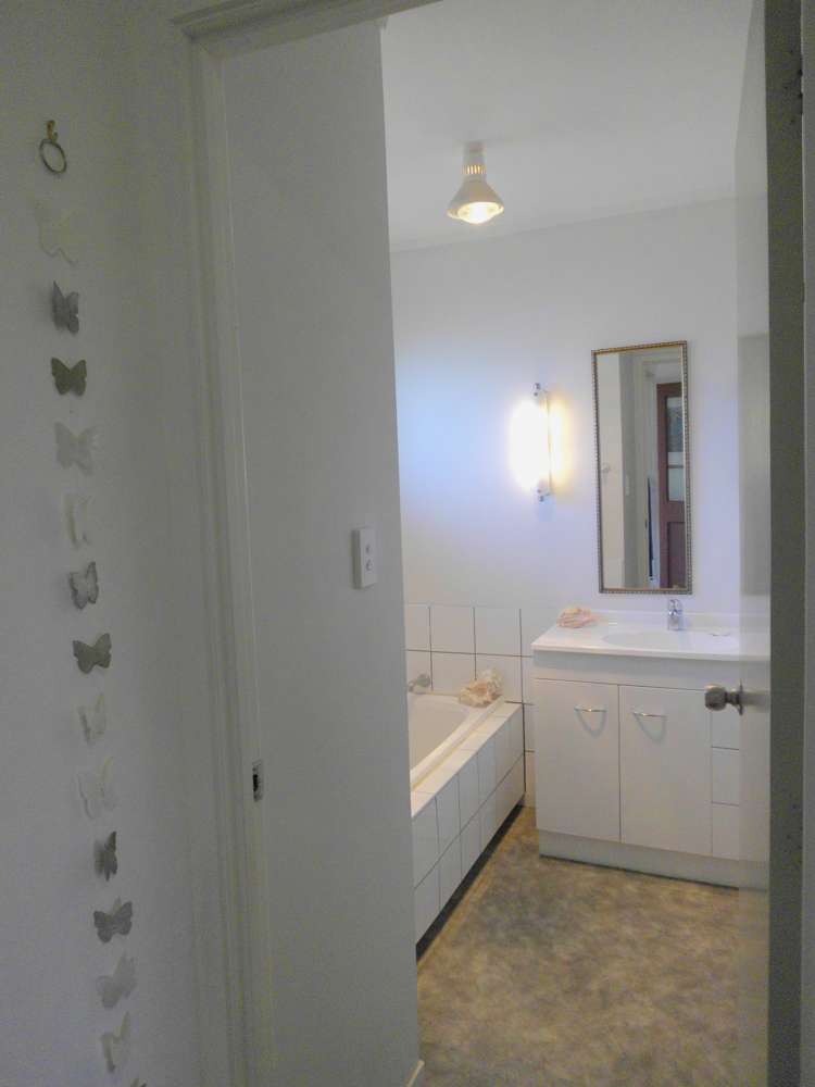 24 Totara Rise Maungaturoto_20