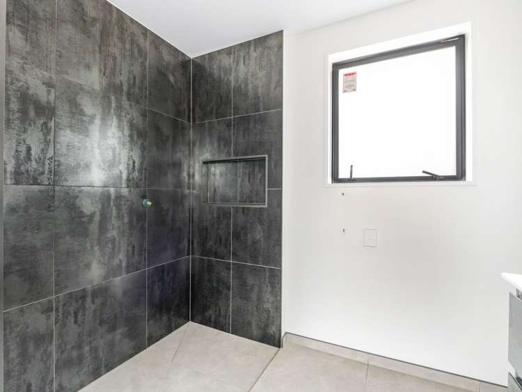 104 Scout Street Rolleston_13