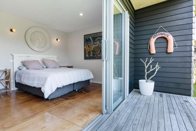 8 Coral Place Matapouri_12