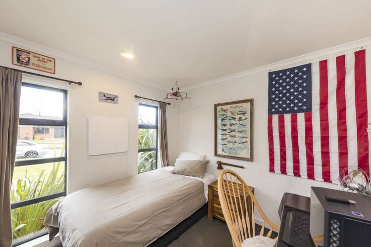 76 Cashmere Drive Fitzherbert_25