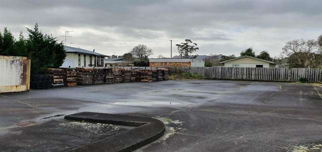 50 - 52 William Street Huntly_3