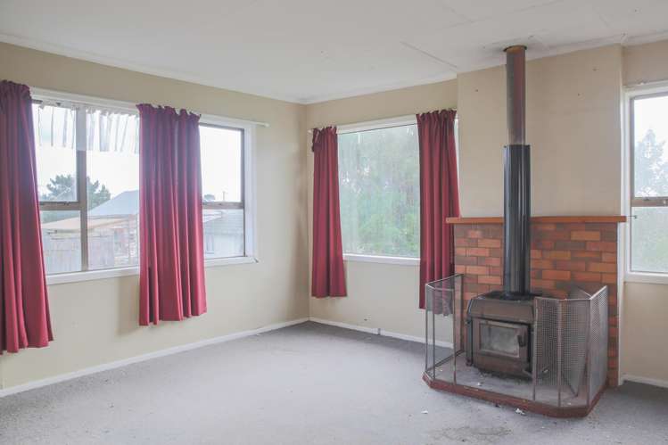 11 Theodore Street Bluff_8