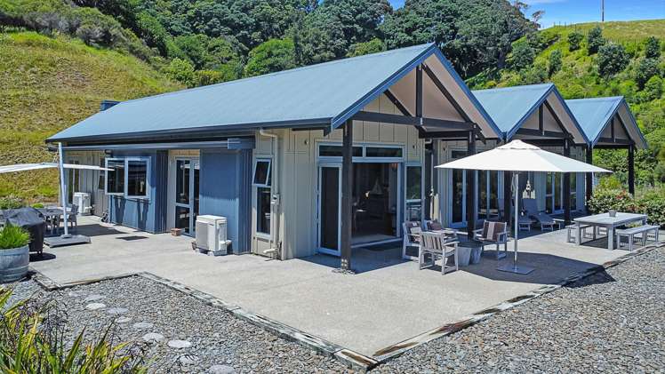 8 Ohiwa Cove Rise Opotiki_39