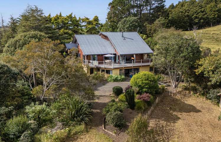 310 Rapson Road_0