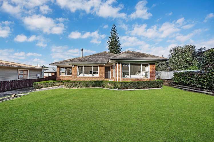 137 Edinburgh Street Pukekohe_13