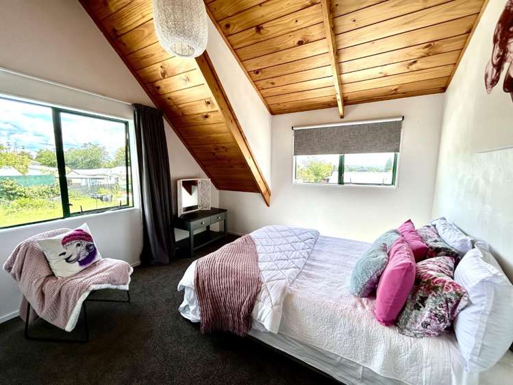 17A Glenfield Road 1128_4