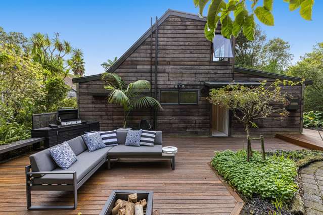 SERENE SEASIDE SANCTUARY