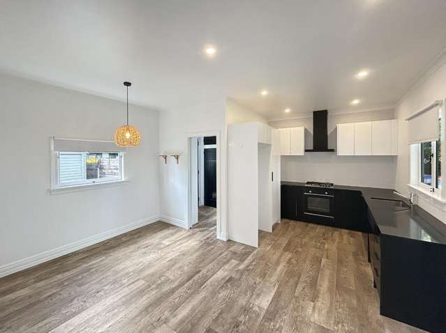 31 Dunk Place 10929_1