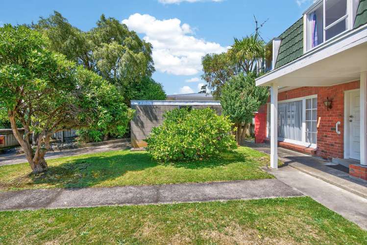 8A Kukupa Grove Heretaunga_3