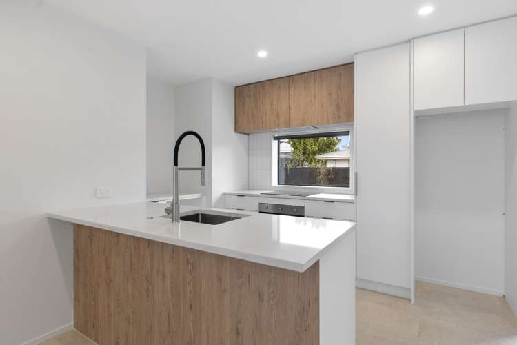 18/24 Devonport Lane Saint Albans_3