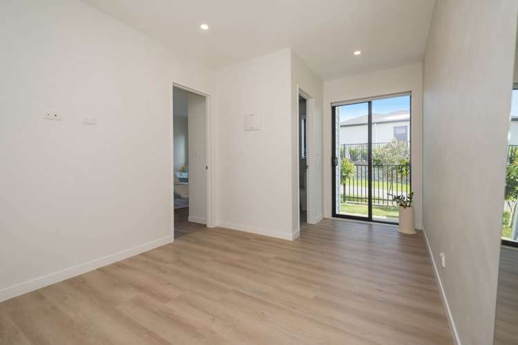 12 Fallowdown Street Milldale_13