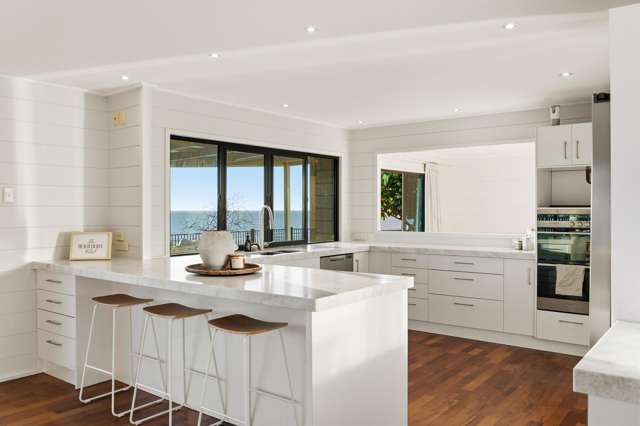 2A Lloyd George Road Wainui_4