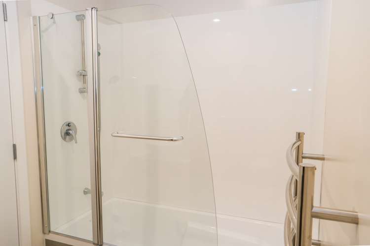 96 Arrowsmith Drive Flat Bush_17