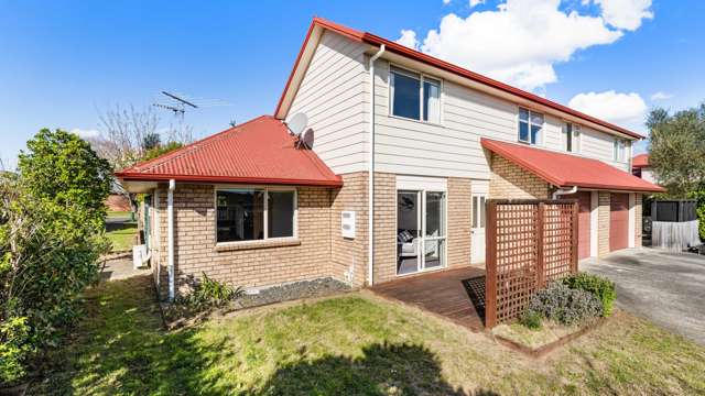 Easy-care living in prime location