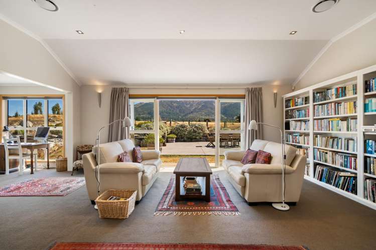 136 Te Awa Road Albert Town_8