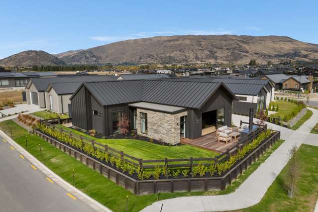 Luxury alpine living in the heart of Wanaka