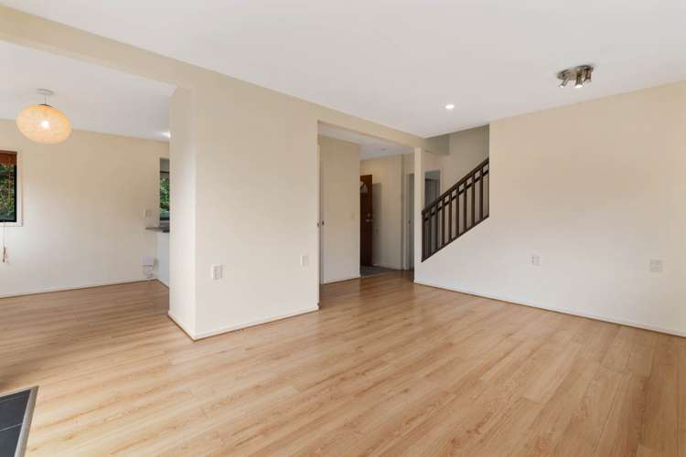 2/29 Marvon Downs Avenue Pakuranga Heights_5