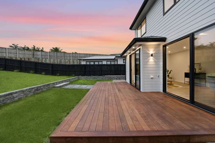 142 Ninth View Avenue Beachlands_18