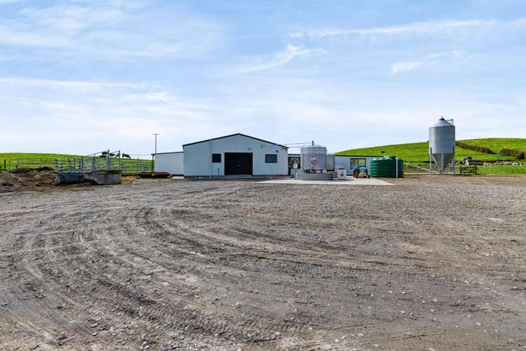 401 Bird Road Stratford_9