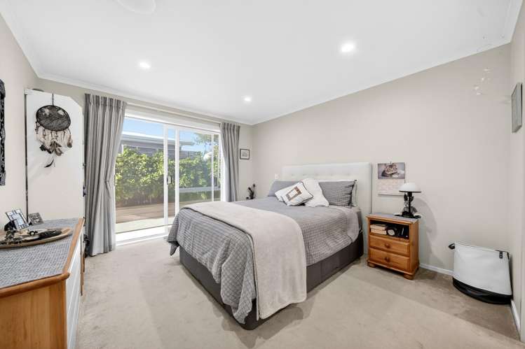 5 Tarata Grove Lansdowne_10