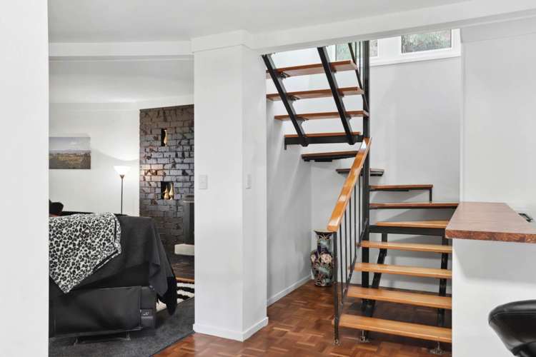 33 Quinns Road Waiatarua_10