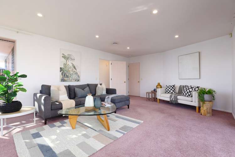 7 Bremner Crescent Stoke_13